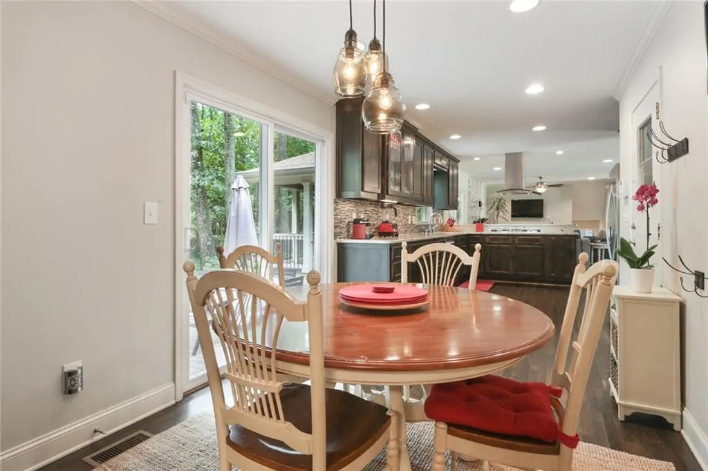 591 Dalrymple Road, Atlanta, Georgia 30328, 5 Bedrooms Bedrooms, ,3 BathroomsBathrooms,Residential,Sold,591 Dalrymple Road,6608271