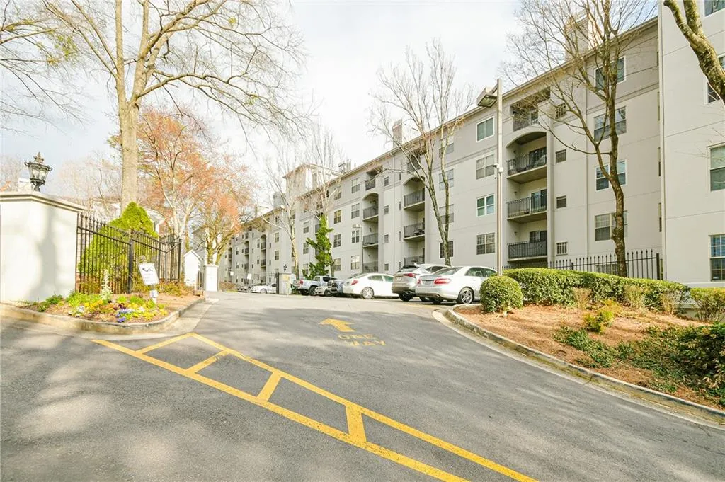 970 Sidney Marcus Boulevard Ne Unit 1208, Atlanta, Georgia 30324, 1 Bedroom Bedrooms, ,1 BathroomBathrooms,Residential,For Sale,970 Sidney Marcus Boulevard Ne Unit 1208,7539004