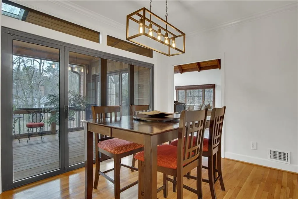 1635 Lazy River Lane, Sandy Springs, Georgia 30350, 5 Bedrooms Bedrooms, ,5 BathroomsBathrooms,Residential,Sold,1635 Lazy River Lane,6828507