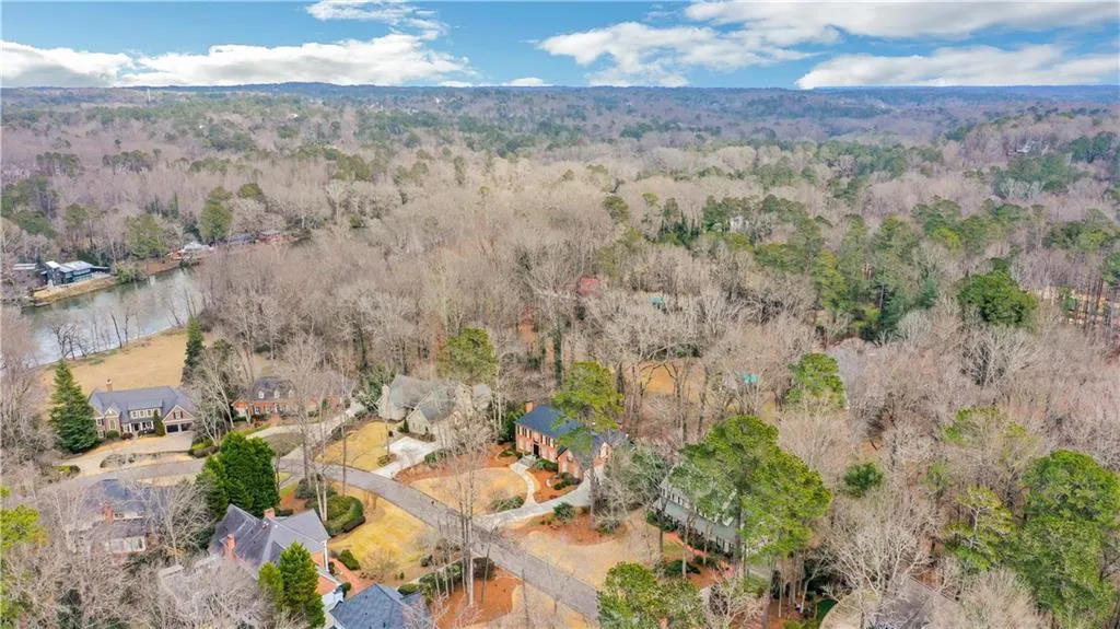 1635 Lazy River Lane, Sandy Springs, Georgia 30350, 5 Bedrooms Bedrooms, ,5 BathroomsBathrooms,Residential,Sold,1635 Lazy River Lane,6828507