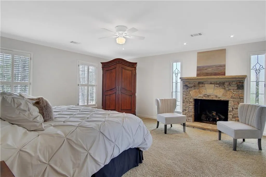 1635 Lazy River Lane, Sandy Springs, Georgia 30350, 5 Bedrooms Bedrooms, ,5 BathroomsBathrooms,Residential,Sold,1635 Lazy River Lane,6828507