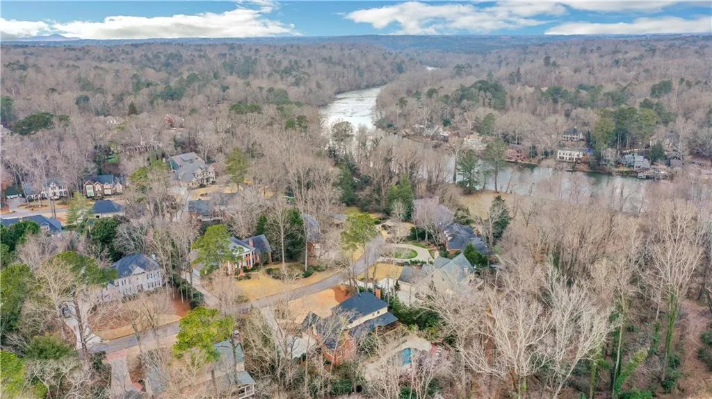 1635 Lazy River Lane, Sandy Springs, Georgia 30350, 5 Bedrooms Bedrooms, ,5 BathroomsBathrooms,Residential,Sold,1635 Lazy River Lane,6828507