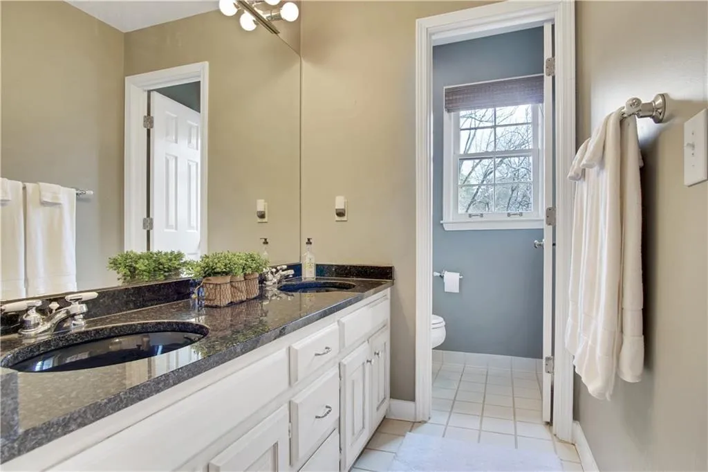 1635 Lazy River Lane, Sandy Springs, Georgia 30350, 5 Bedrooms Bedrooms, ,5 BathroomsBathrooms,Residential,Sold,1635 Lazy River Lane,6828507