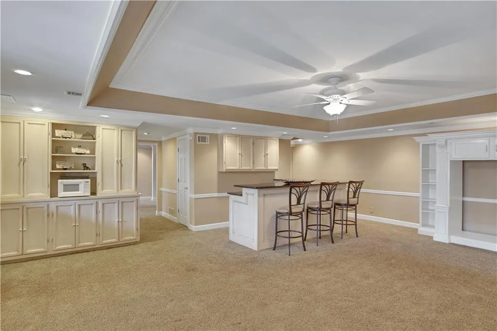 1635 Lazy River Lane, Sandy Springs, Georgia 30350, 5 Bedrooms Bedrooms, ,5 BathroomsBathrooms,Residential,Sold,1635 Lazy River Lane,6828507