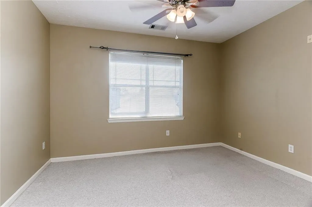 5559 Glenridge Drive Unit 1402, Atlanta, Georgia 30342, 2 Bedrooms Bedrooms, ,2 BathroomsBathrooms,Residential,Sold,5559 Glenridge Drive Unit 1402,5978771