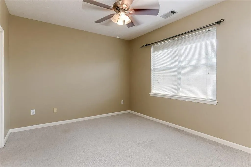 5559 Glenridge Drive Unit 1402, Atlanta, Georgia 30342, 2 Bedrooms Bedrooms, ,2 BathroomsBathrooms,Residential,Sold,5559 Glenridge Drive Unit 1402,5978771