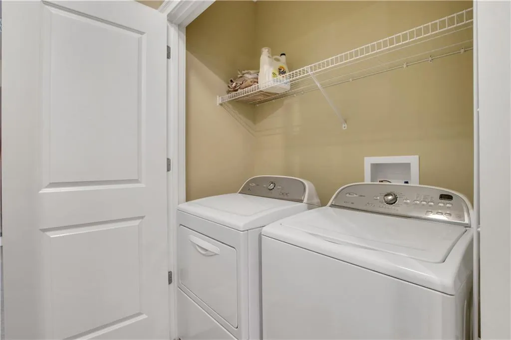 200 River Vista Drive Unit 734, Atlanta, Georgia 30339, 2 Bedrooms Bedrooms, ,2 BathroomsBathrooms,Residential,Sold,200 River Vista Drive Unit 734,6829338