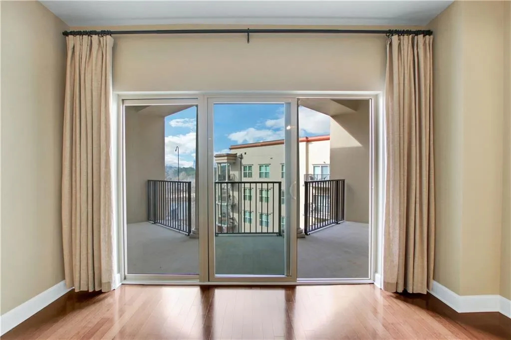 200 River Vista Drive Unit 734, Atlanta, Georgia 30339, 2 Bedrooms Bedrooms, ,2 BathroomsBathrooms,Residential,Sold,200 River Vista Drive Unit 734,6829338