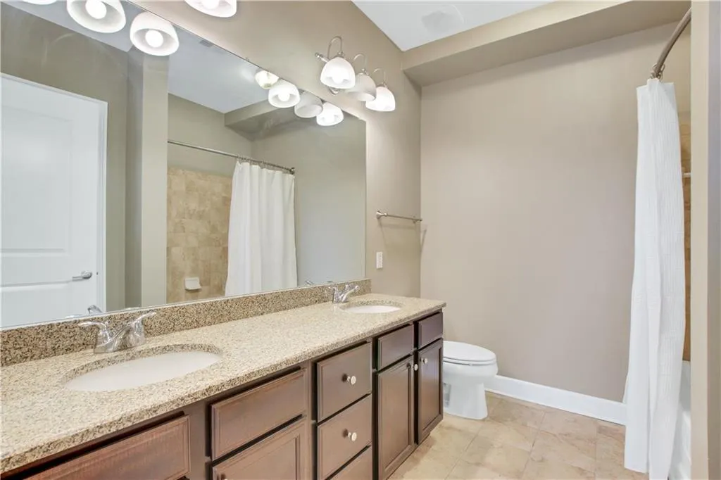 200 River Vista Drive Unit 734, Atlanta, Georgia 30339, 2 Bedrooms Bedrooms, ,2 BathroomsBathrooms,Residential,Sold,200 River Vista Drive Unit 734,6829338