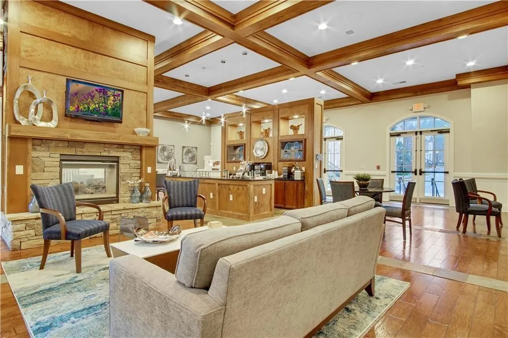 200 River Vista Drive Unit 734, Atlanta, Georgia 30339, 2 Bedrooms Bedrooms, ,2 BathroomsBathrooms,Residential,Sold,200 River Vista Drive Unit 734,6829338