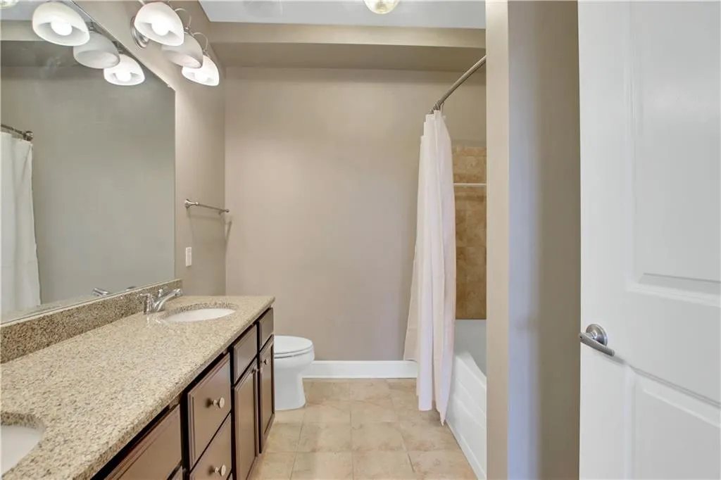 200 River Vista Drive Unit 734, Atlanta, Georgia 30339, 2 Bedrooms Bedrooms, ,2 BathroomsBathrooms,Residential,Sold,200 River Vista Drive Unit 734,6829338