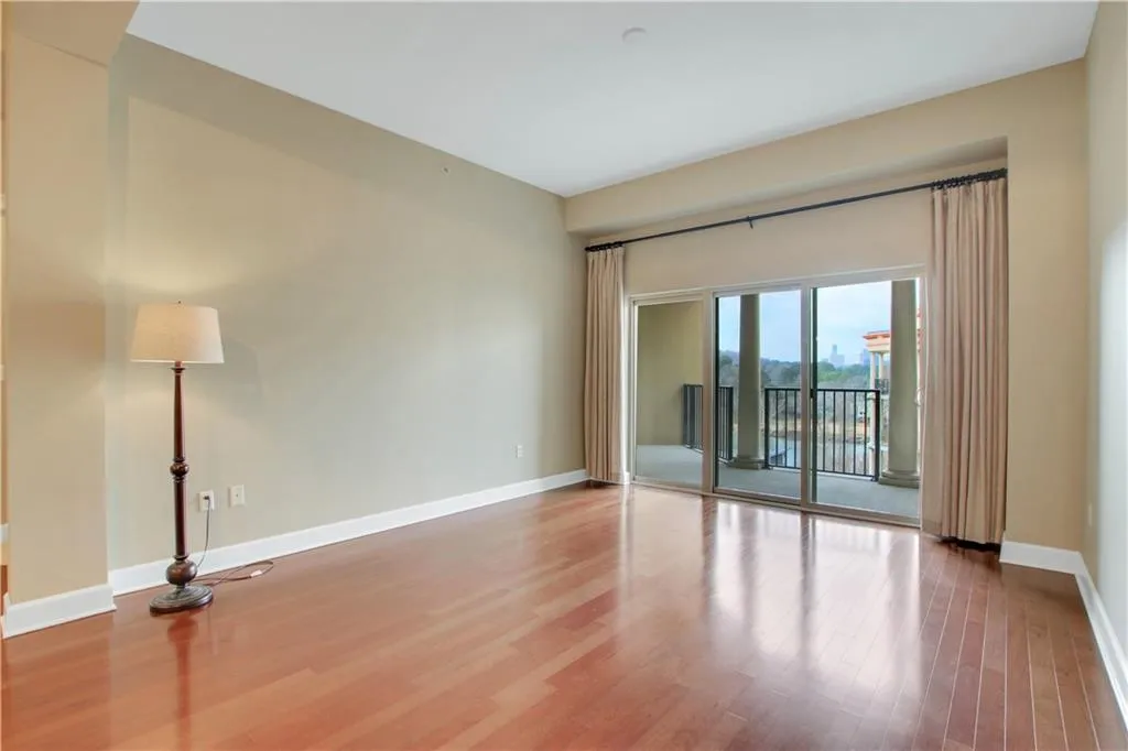 200 River Vista Drive Unit 734, Atlanta, Georgia 30339, 2 Bedrooms Bedrooms, ,2 BathroomsBathrooms,Residential,Sold,200 River Vista Drive Unit 734,6829338