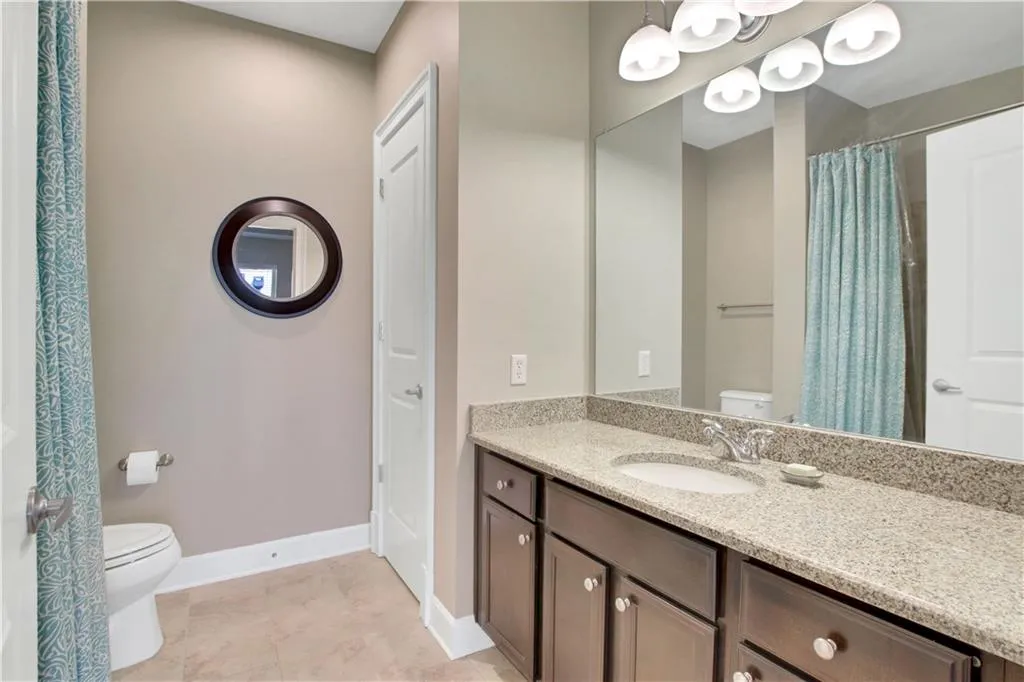 200 River Vista Drive Unit 734, Atlanta, Georgia 30339, 2 Bedrooms Bedrooms, ,2 BathroomsBathrooms,Residential,Sold,200 River Vista Drive Unit 734,6829338