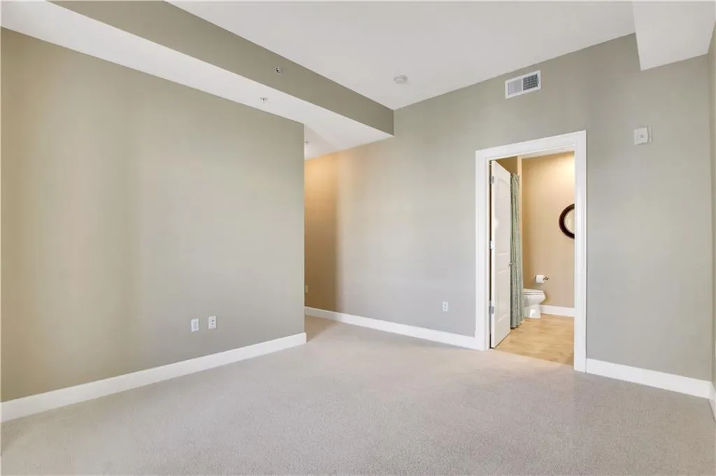 200 River Vista Drive Unit 734, Atlanta, Georgia 30339, 2 Bedrooms Bedrooms, ,2 BathroomsBathrooms,Residential,Sold,200 River Vista Drive Unit 734,6829338
