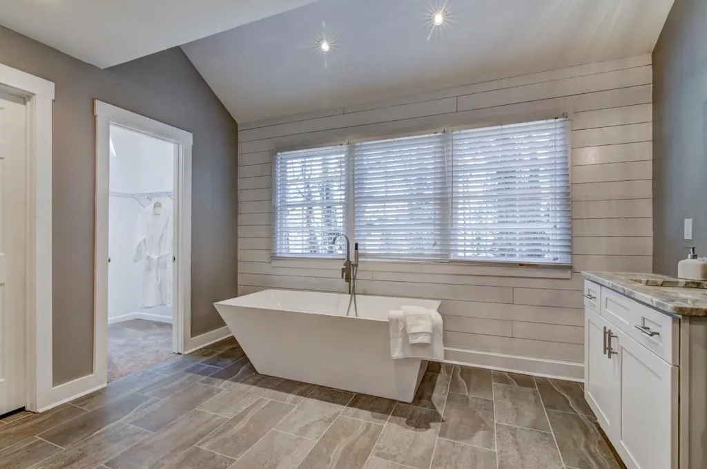 410 Dalrymple Road, Sandy Springs, Georgia 30328, 4 Bedrooms Bedrooms, ,2 BathroomsBathrooms,Residential,Sold,410 Dalrymple Road,5984272