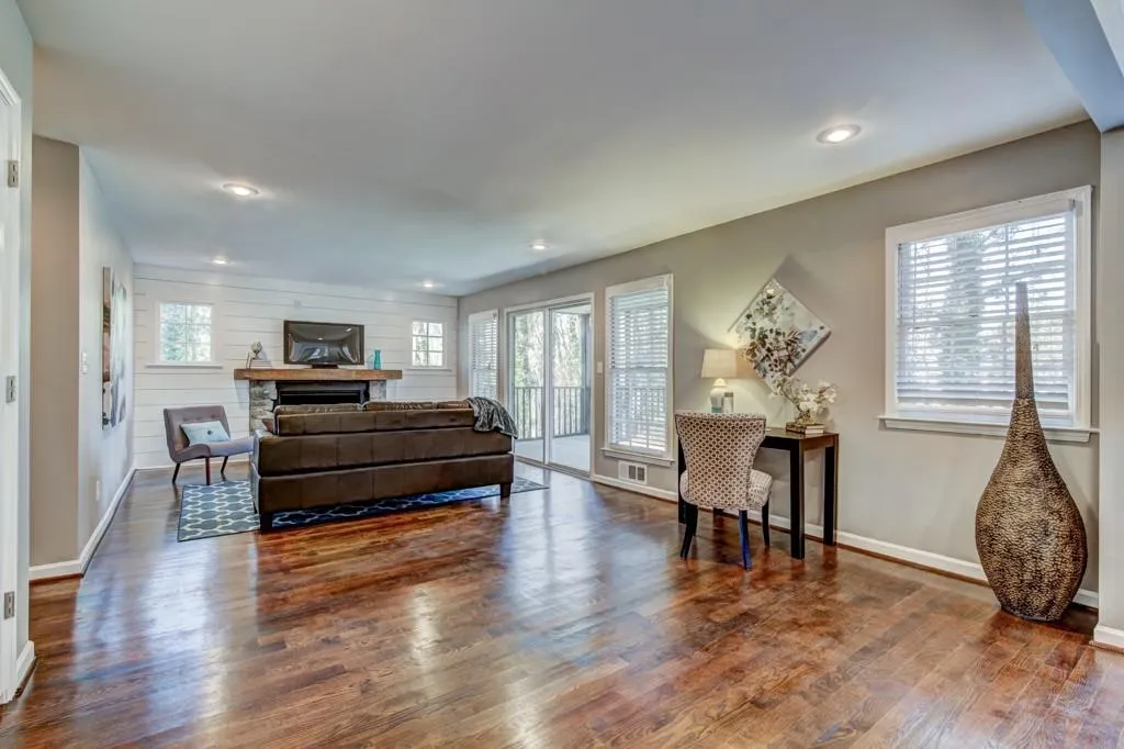 410 Dalrymple Road, Sandy Springs, Georgia 30328, 4 Bedrooms Bedrooms, ,2 BathroomsBathrooms,Residential,Sold,410 Dalrymple Road,5984272
