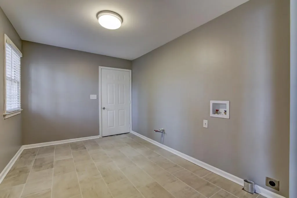 410 Dalrymple Road, Sandy Springs, Georgia 30328, 4 Bedrooms Bedrooms, ,2 BathroomsBathrooms,Residential,Sold,410 Dalrymple Road,5984272