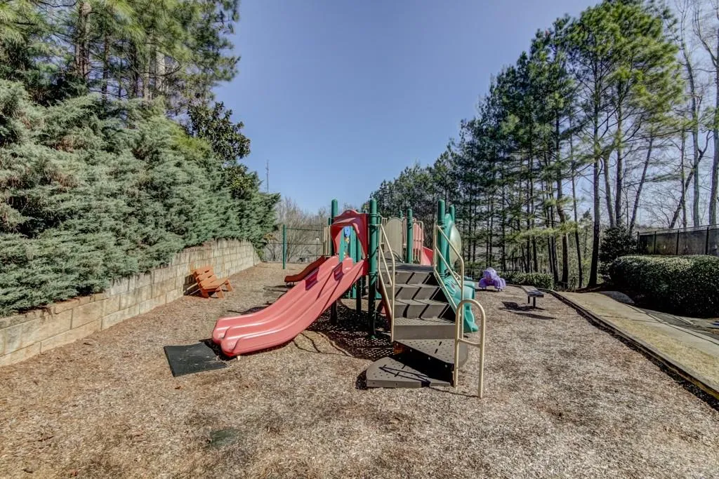 410 Dalrymple Road, Sandy Springs, Georgia 30328, 4 Bedrooms Bedrooms, ,2 BathroomsBathrooms,Residential,Sold,410 Dalrymple Road,5984272