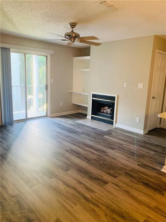 603 Granville Court, Sandy Springs, Georgia 30328, 1 Bedroom Bedrooms, ,1 BathroomBathrooms,Residential,Sold,603 Granville Court,6920950