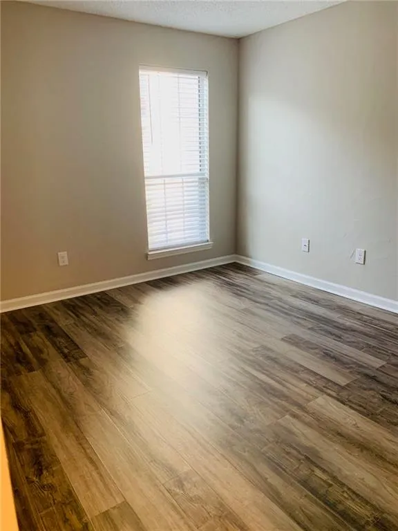 603 Granville Court, Sandy Springs, Georgia 30328, 1 Bedroom Bedrooms, ,1 BathroomBathrooms,Residential,Sold,603 Granville Court,6920950