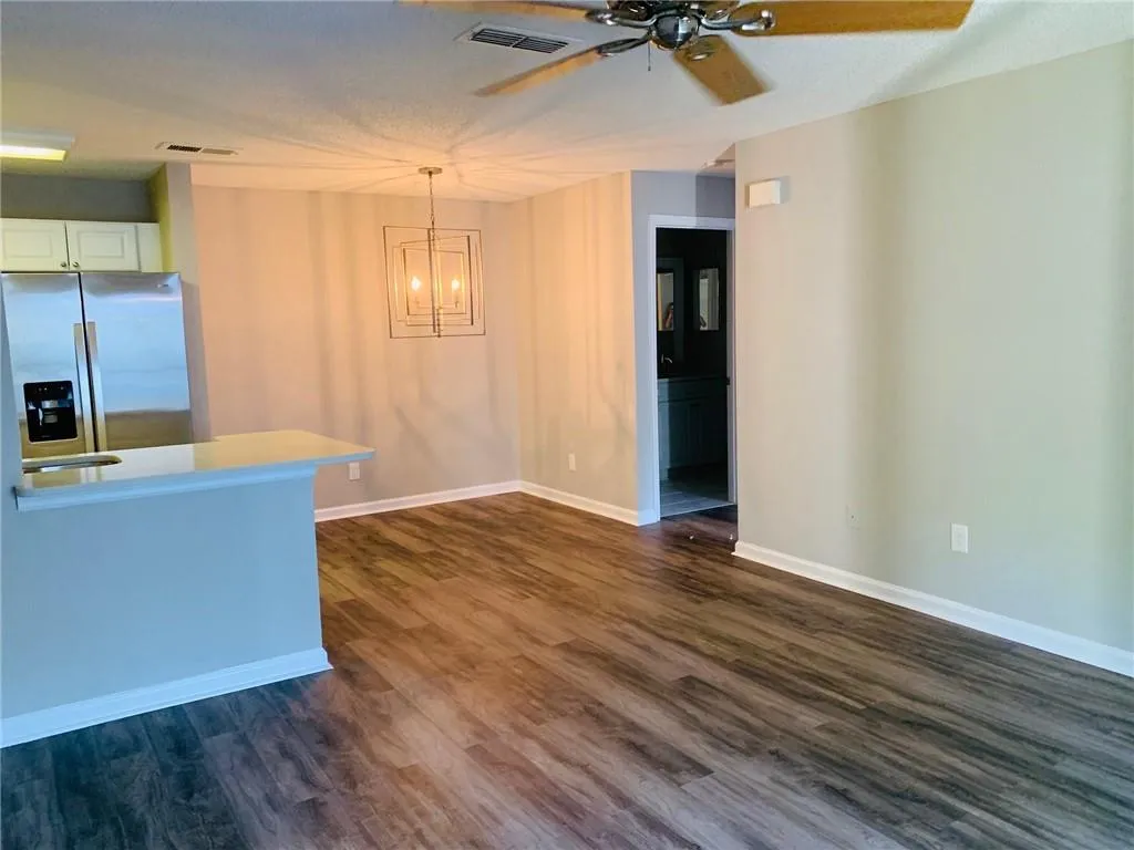 603 Granville Court, Sandy Springs, Georgia 30328, 1 Bedroom Bedrooms, ,1 BathroomBathrooms,Residential,Sold,603 Granville Court,6920950