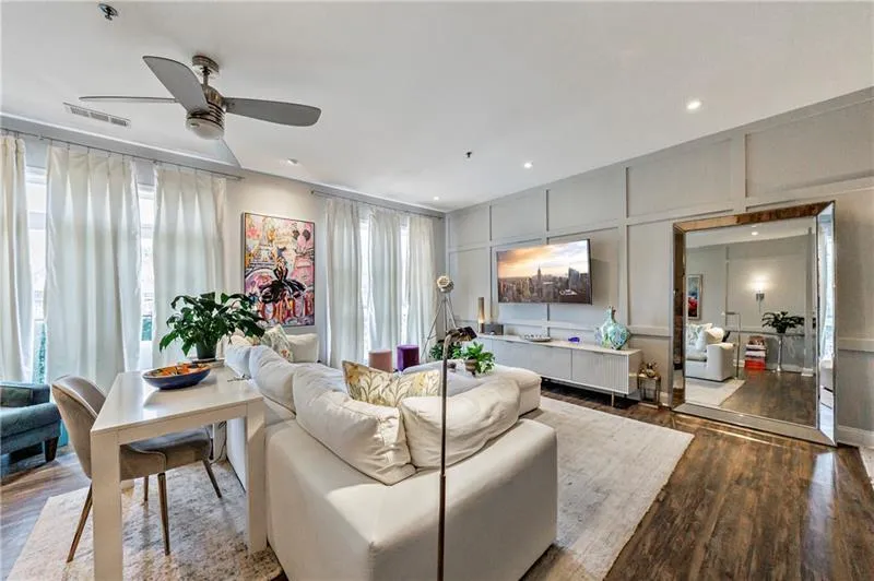 560 Dutch Valley Road Ne Unit 2207, Atlanta, Georgia 30324, 1 Bedroom Bedrooms, ,1 BathroomBathrooms,Residential,For Sale,560 Dutch Valley Road Ne Unit 2207,7616137