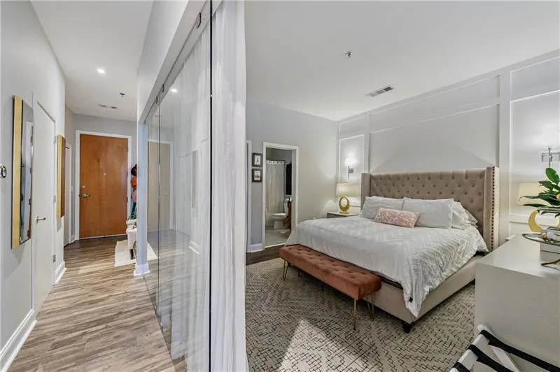 560 Dutch Valley Road Ne Unit 2207, Atlanta, Georgia 30324, 1 Bedroom Bedrooms, ,1 BathroomBathrooms,Residential,For Sale,560 Dutch Valley Road Ne Unit 2207,7616137
