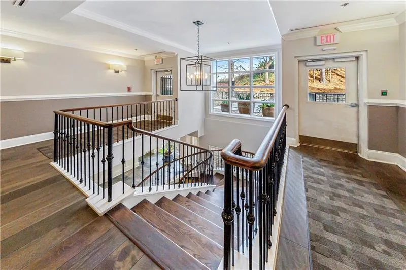 560 Dutch Valley Road Ne Unit 2207, Atlanta, Georgia 30324, 1 Bedroom Bedrooms, ,1 BathroomBathrooms,Residential,For Sale,560 Dutch Valley Road Ne Unit 2207,7616137