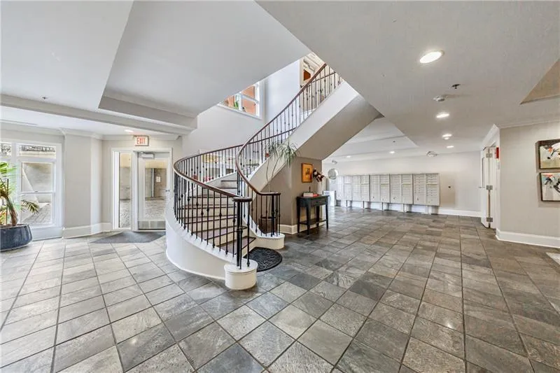 560 Dutch Valley Road Ne Unit 2207, Atlanta, Georgia 30324, 1 Bedroom Bedrooms, ,1 BathroomBathrooms,Residential,For Sale,560 Dutch Valley Road Ne Unit 2207,7616137