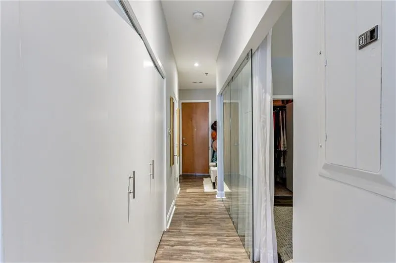 560 Dutch Valley Road Ne Unit 2207, Atlanta, Georgia 30324, 1 Bedroom Bedrooms, ,1 BathroomBathrooms,Residential,For Sale,560 Dutch Valley Road Ne Unit 2207,7616137