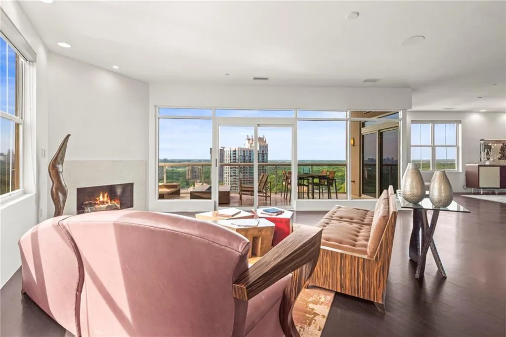 Enjoy your incredible views while living in this modern penthouse.