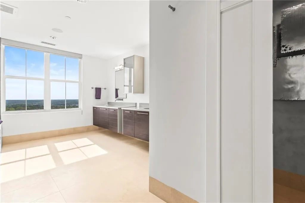 Huge spa-like guest bath!
