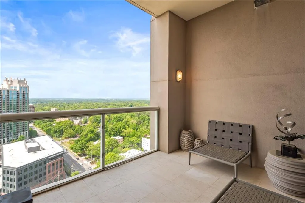 Private balcony off the owner's suite!