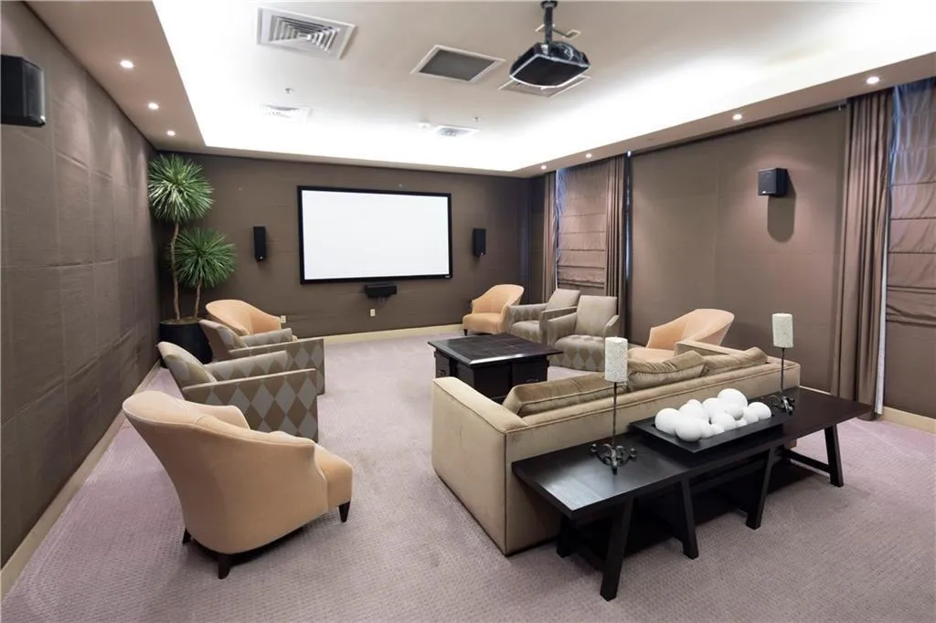 Watch the big game, tennis match in this theater room...