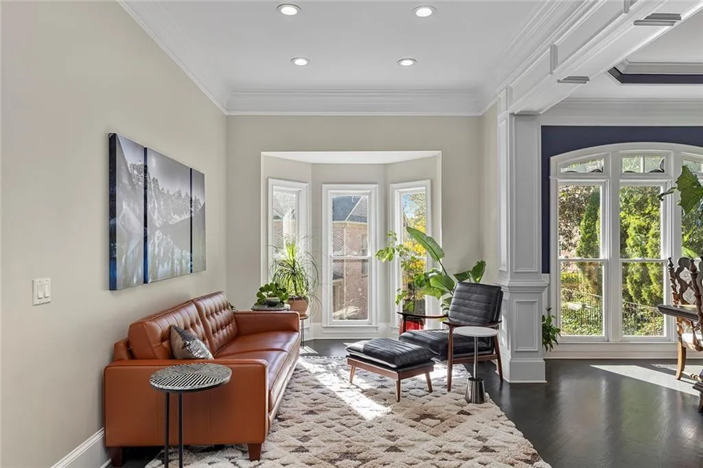 2694 Lenox Road -14, Atlanta, Georgia 30324, 5 Bedrooms Bedrooms, 0 ,4 BathroomsBathrooms,Residential,For Sale,2694 Lenox Road -14,7700489