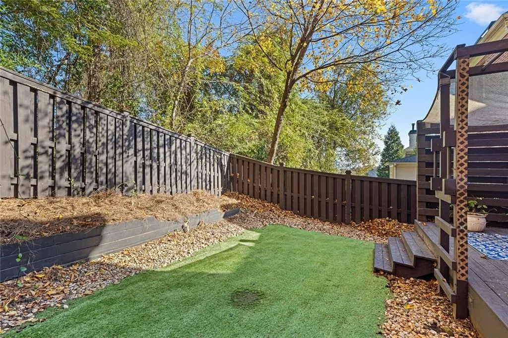 2694 Lenox Road -14, Atlanta, Georgia 30324, 5 Bedrooms Bedrooms, 0 ,4 BathroomsBathrooms,Residential,For Sale,2694 Lenox Road -14,7700489