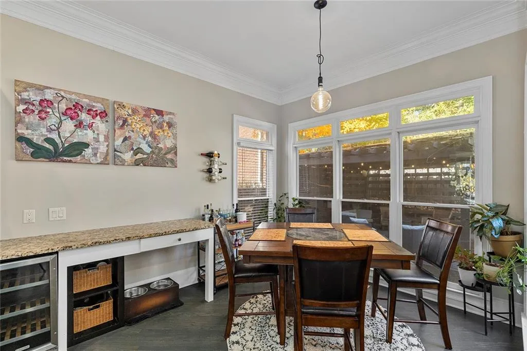 2694 Lenox Road -14, Atlanta, Georgia 30324, 5 Bedrooms Bedrooms, 0 ,4 BathroomsBathrooms,Residential,For Sale,2694 Lenox Road -14,7700489