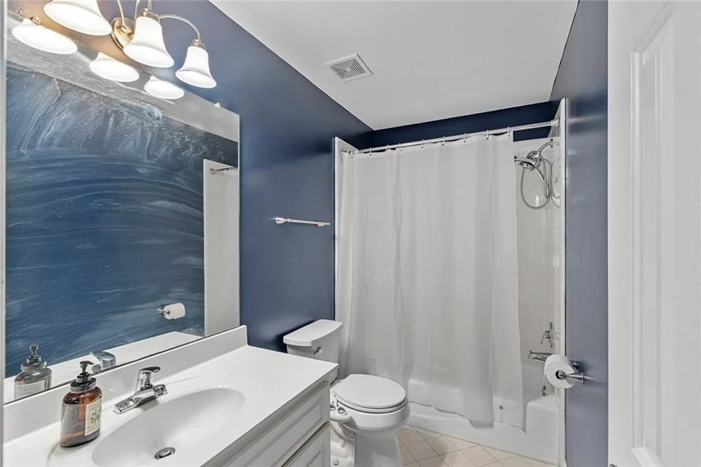 2694 Lenox Road -14, Atlanta, Georgia 30324, 5 Bedrooms Bedrooms, 0 ,4 BathroomsBathrooms,Residential,For Sale,2694 Lenox Road -14,7700489