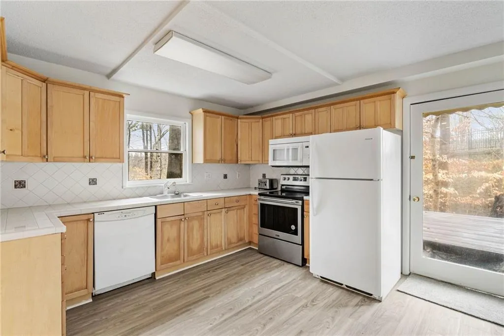 Second full kitchen in basement apartment
