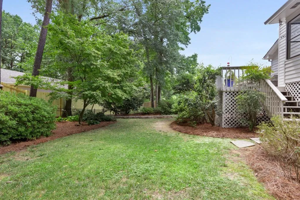 6820 Hunters Trace Circle, Atlanta, Georgia 30328, 4 Bedrooms Bedrooms, ,3 BathroomsBathrooms,Residential,Sold,6820 Hunters Trace Circle,6609623
