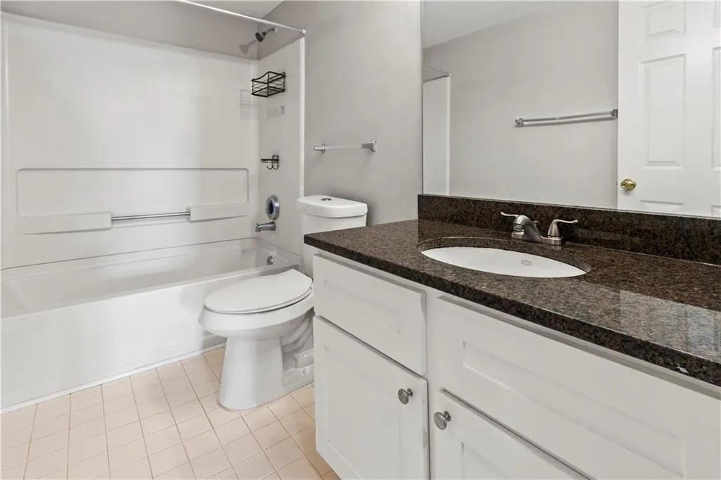 Master Bedroom Ensuite