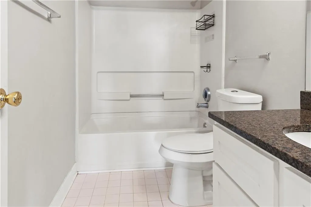 Master Bedroom Ensuite