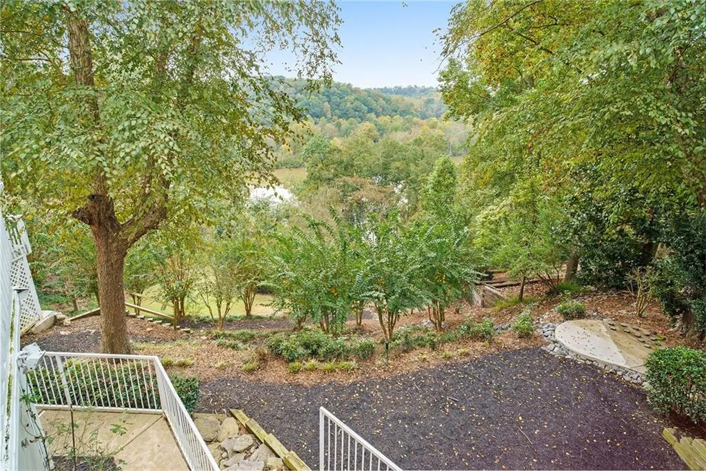 9485 Huntcliff Trace, Sandy Springs, Georgia 30350, 6 Bedrooms Bedrooms, ,7 BathroomsBathrooms,Residential,Sold,9485 Huntcliff Trace,6717404