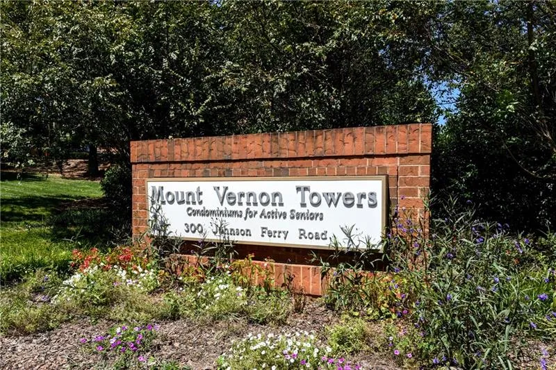 300 Johnson Ferry Road Ne Unit A808, Sandy Springs, Georgia 30328, 2 Bedrooms Bedrooms, ,2 BathroomsBathrooms,Residential,Sold,300 Johnson Ferry Road Ne Unit A808,6622790