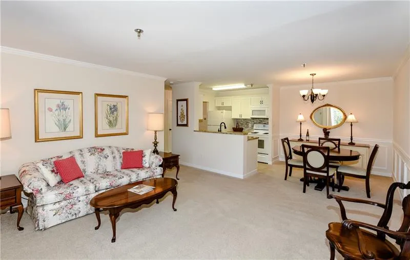 300 Johnson Ferry Road Ne Unit A808, Sandy Springs, Georgia 30328, 2 Bedrooms Bedrooms, ,2 BathroomsBathrooms,Residential,Sold,300 Johnson Ferry Road Ne Unit A808,6622790