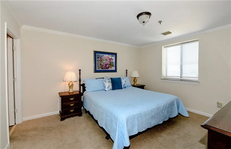 300 Johnson Ferry Road Ne Unit A808, Sandy Springs, Georgia 30328, 2 Bedrooms Bedrooms, ,2 BathroomsBathrooms,Residential,Sold,300 Johnson Ferry Road Ne Unit A808,6622790