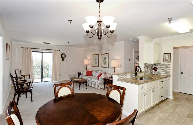 300 Johnson Ferry Road Ne Unit A808, Sandy Springs, Georgia 30328, 2 Bedrooms Bedrooms, ,2 BathroomsBathrooms,Residential,Sold,300 Johnson Ferry Road Ne Unit A808,6622790
