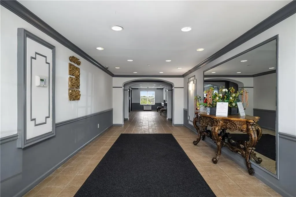 970 Sidney Marcus Boulevard Ne Unit 2211, Atlanta, Georgia 30324, 1 Bedroom Bedrooms, ,1 BathroomBathrooms,Residential,For Sale,970 Sidney Marcus Boulevard Ne Unit 2211,7621263