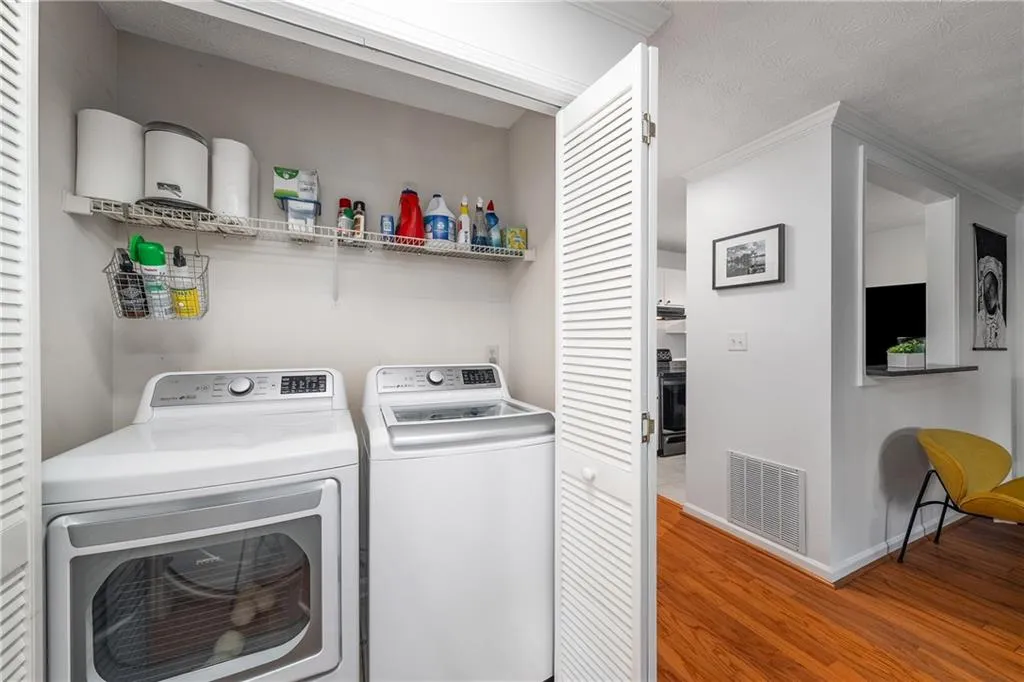970 Sidney Marcus Boulevard Ne Unit 2211, Atlanta, Georgia 30324, 1 Bedroom Bedrooms, ,1 BathroomBathrooms,Residential,For Sale,970 Sidney Marcus Boulevard Ne Unit 2211,7621263