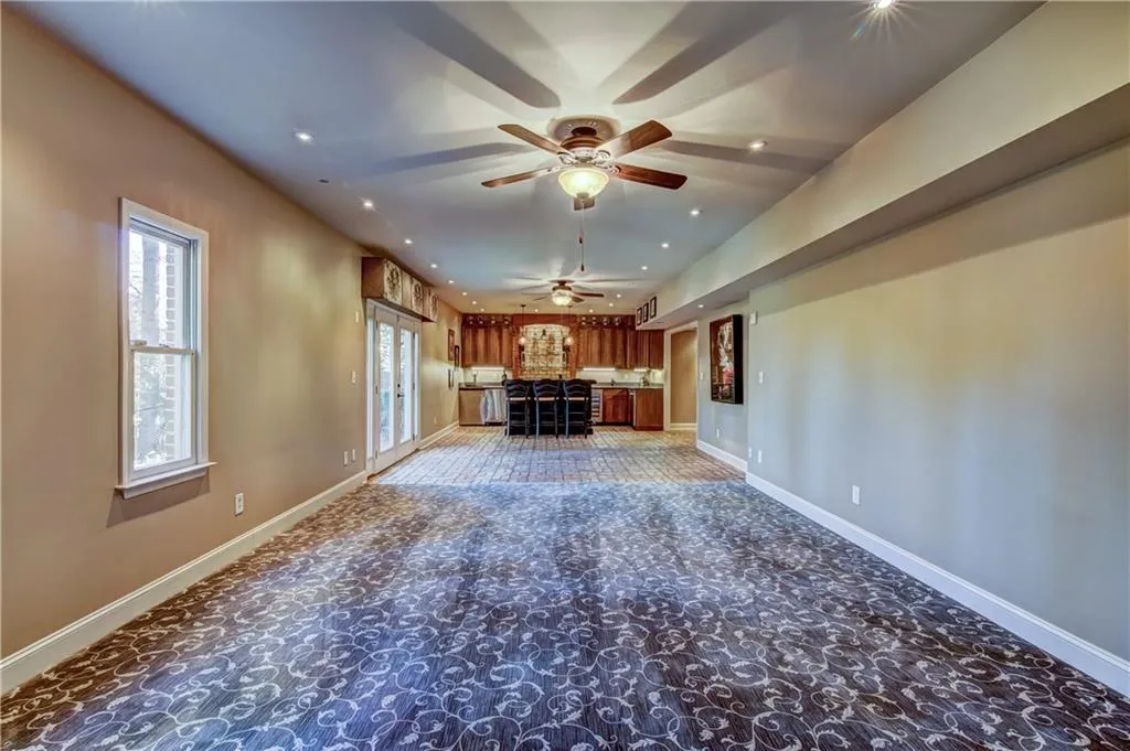 340 Franklin Road Ne, Sandy Springs, Georgia 30342, 6 Bedrooms Bedrooms, ,5 BathroomsBathrooms,Residential,Sold,340 Franklin Road Ne,6010040